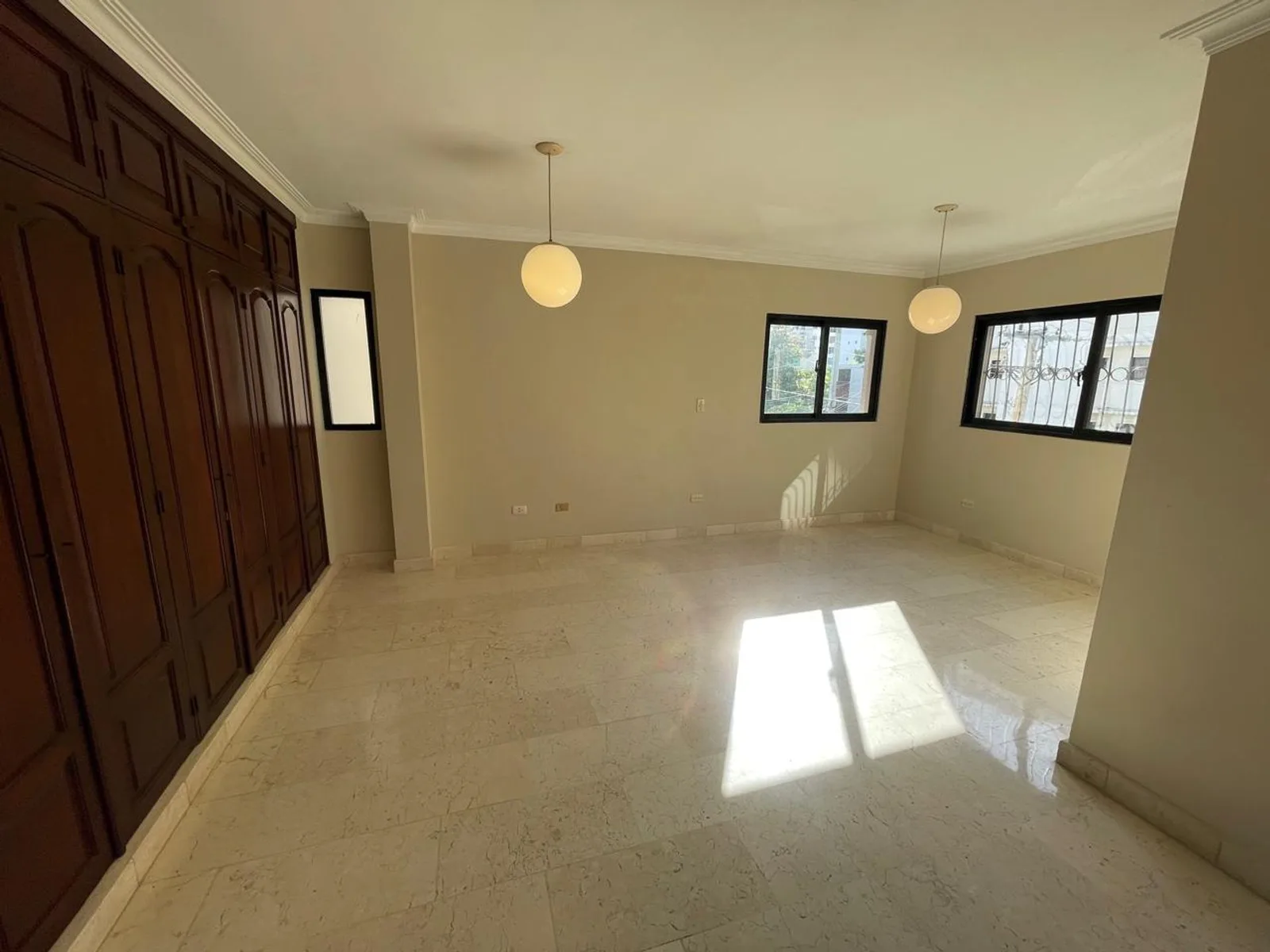 Apartment zum Verkauf Ensanche Paraiso, Foto 2