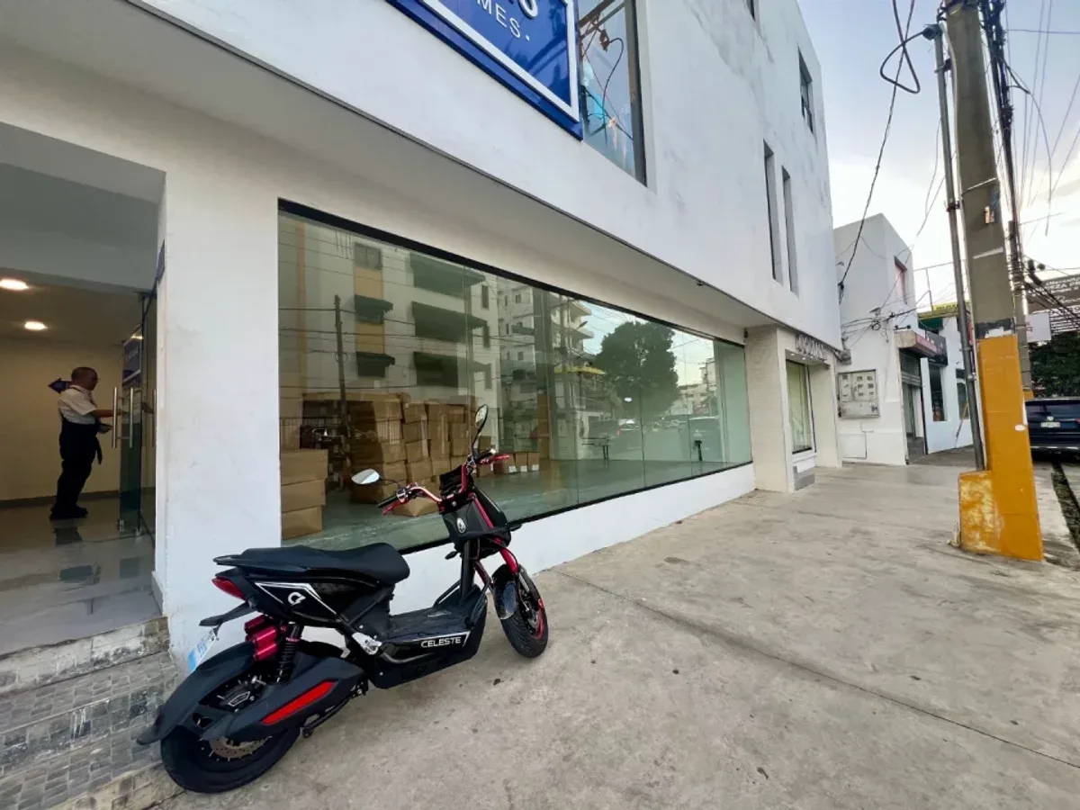 Edificio en Bella Vista, Santo Domingo, foto 7