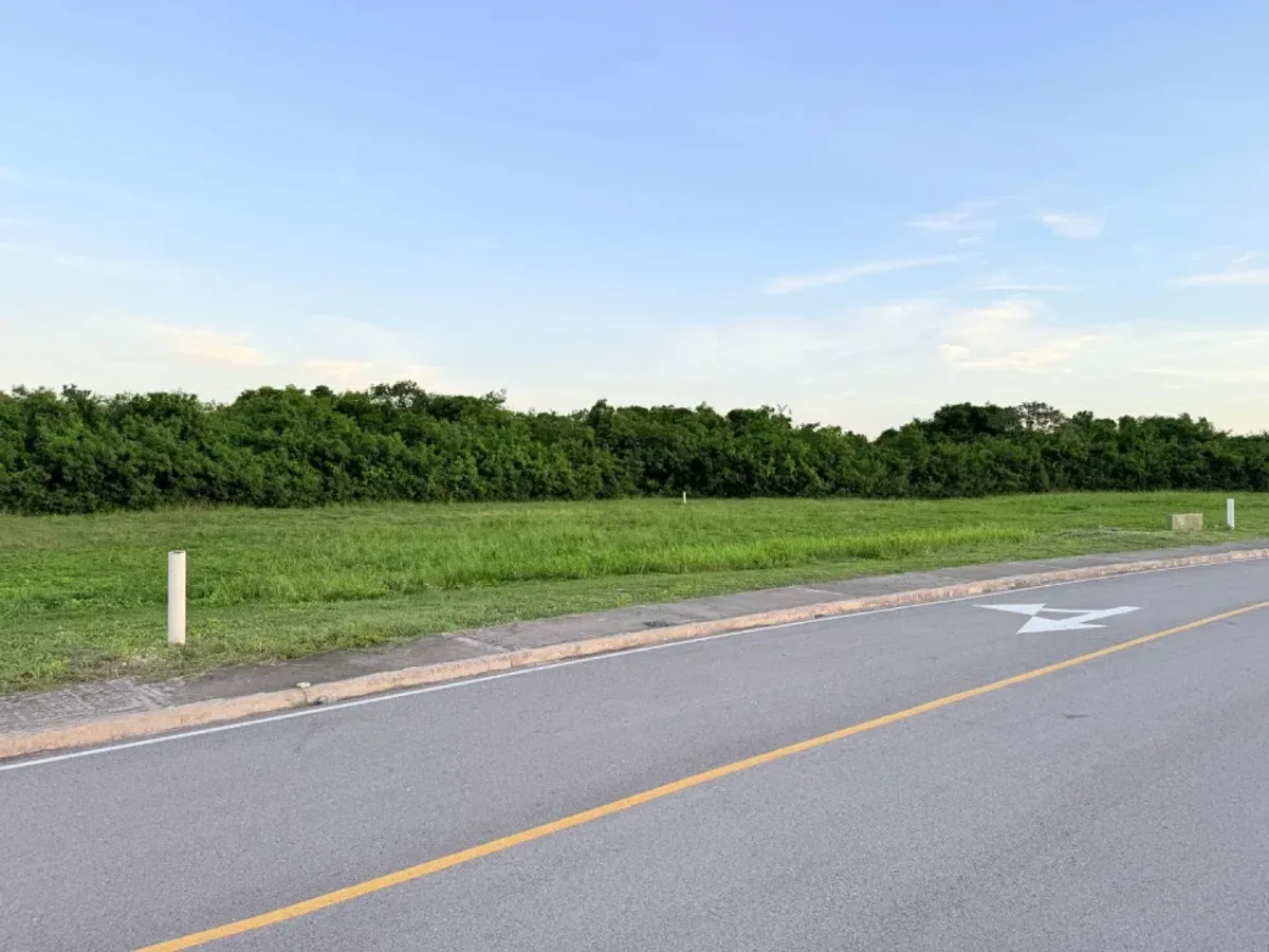 Terreno en Racquet Village Cap Cana US$285 mil (US$189/m²), foto 8