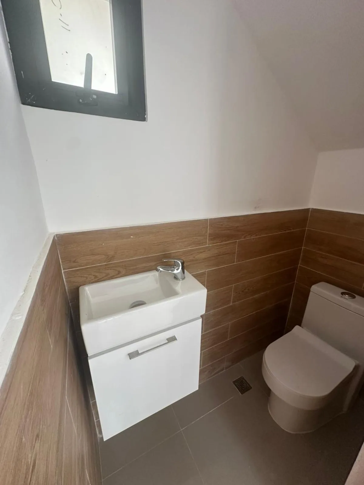 Maison à vendre en face de centre commercial, photo 8
