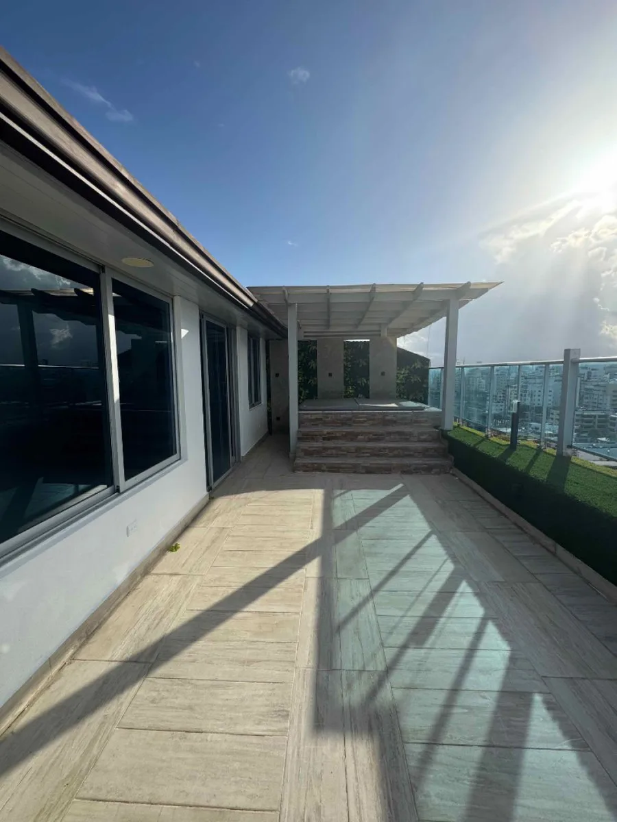 Exclusive Penthouse in Bella Vista, Santo Domingo, photo 13