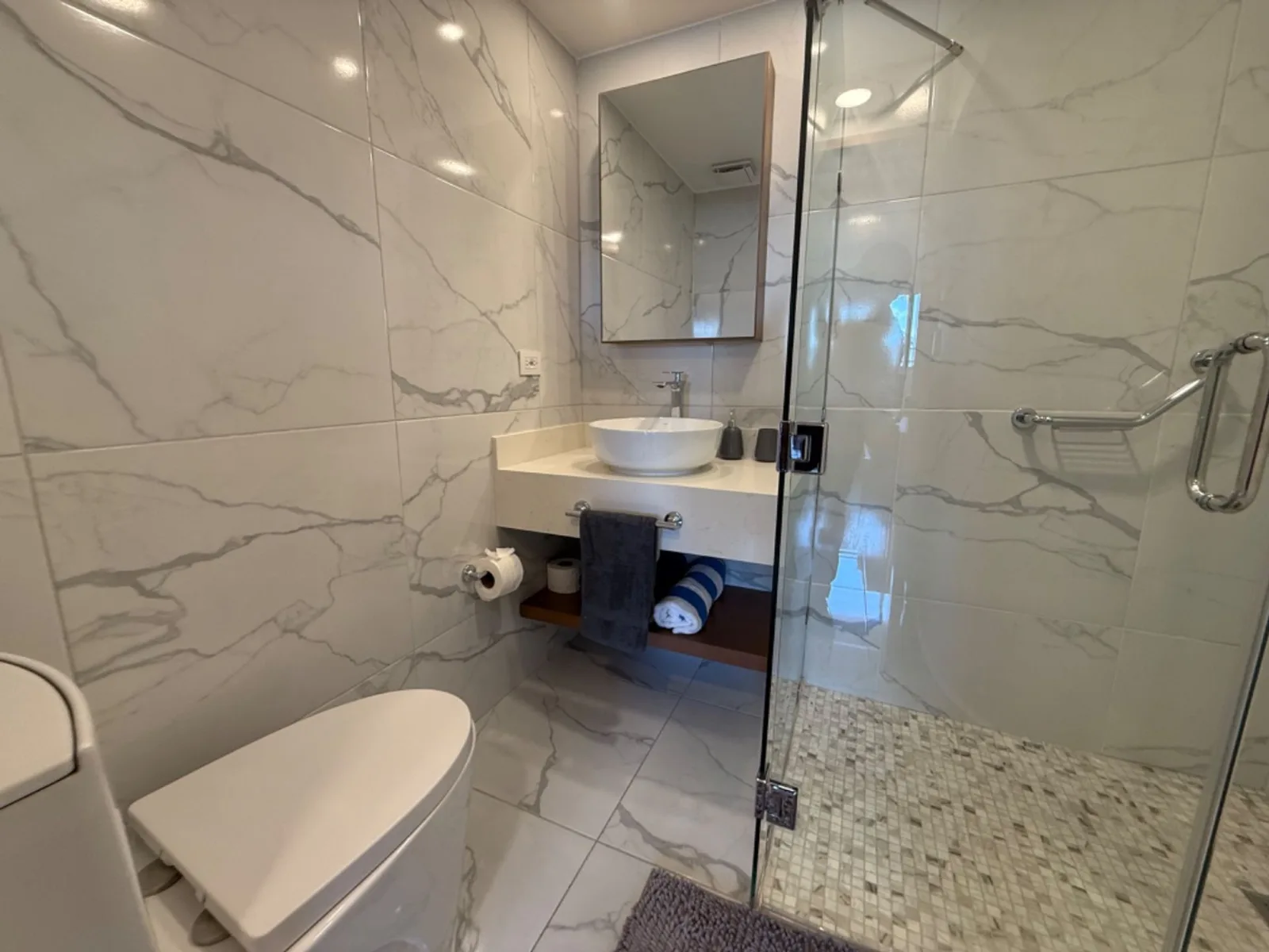 1 BEDROOM PENTHOUSE, BRAND NEW, WITH, photo 2
