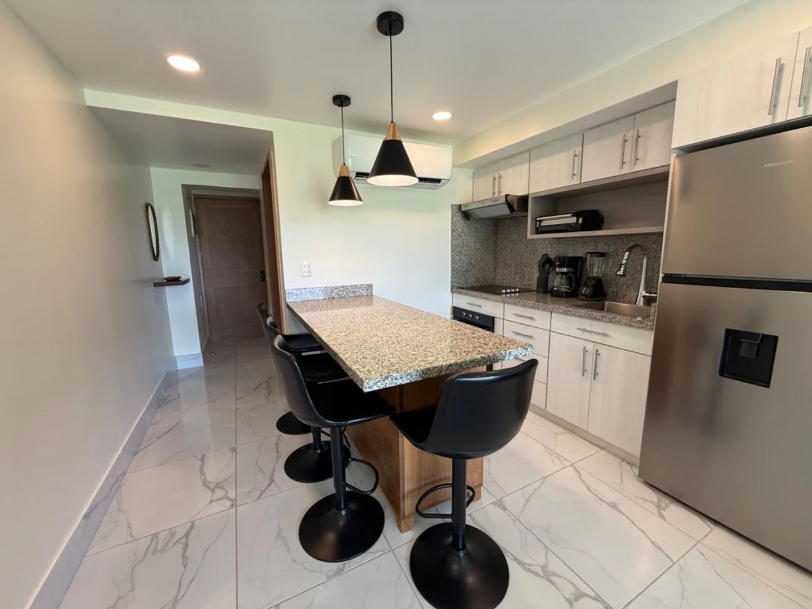 1 BEDROOM PENTHOUSE, BRAND NEW, WITH, photo 12